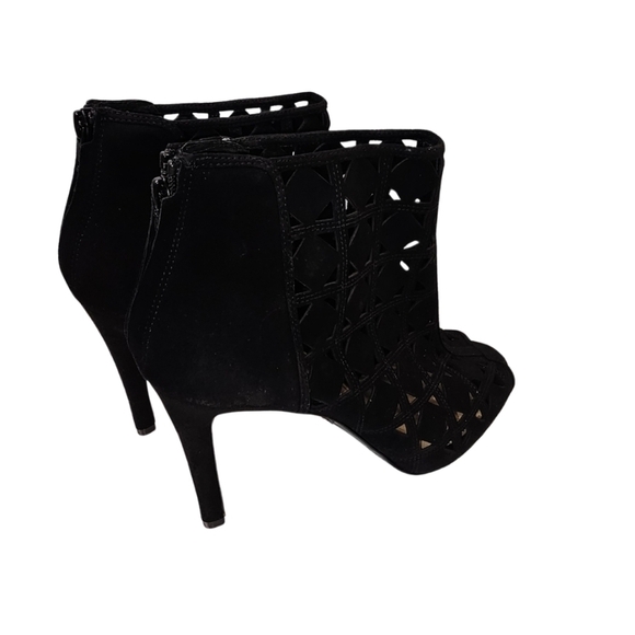 MICHAEL Michael Kors Bootie Peep Toe Perforated Booties, Black Size 10M - Picture 6 of 8